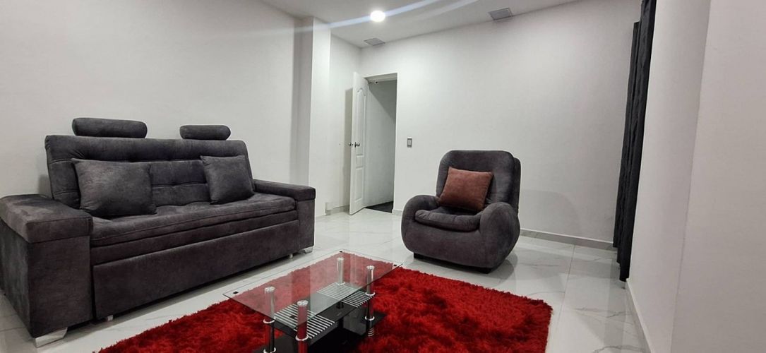 Casa de 3 alcobas en venta en La Frontera, Envigado, 230 m² · foto 2 de 24