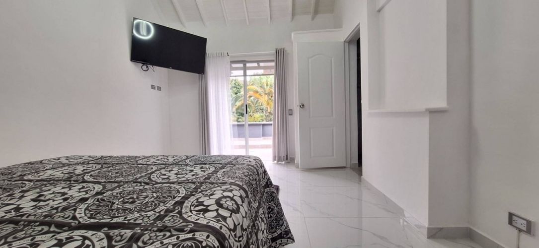 Casa de 3 alcobas en venta en La Frontera, Envigado, 230 m² · foto 17 de 24