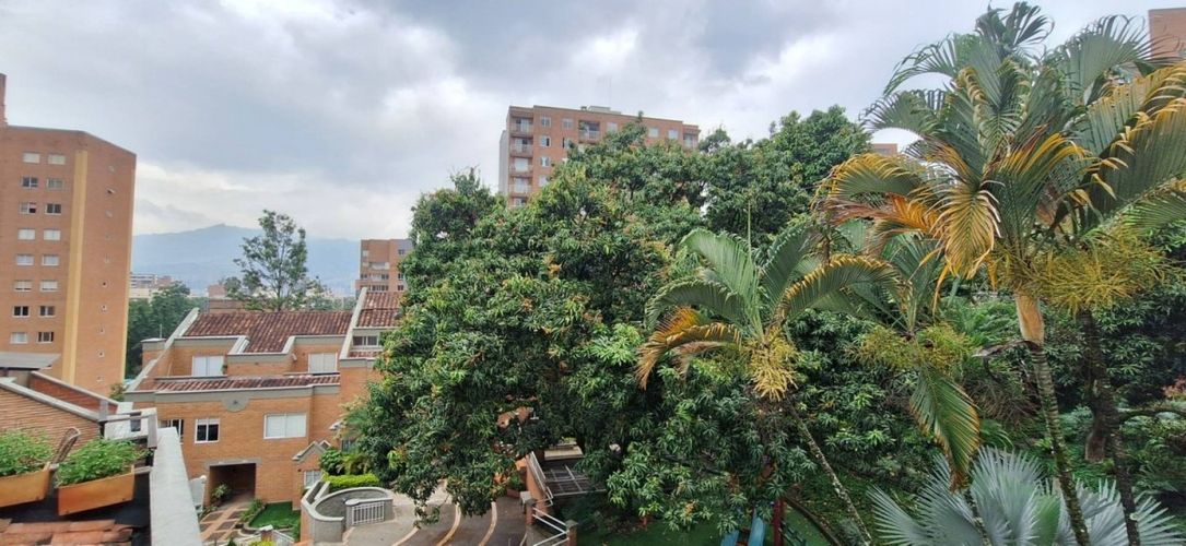Casa de 3 alcobas en venta en La Frontera, Envigado, 230 m² · foto 20 de 24
