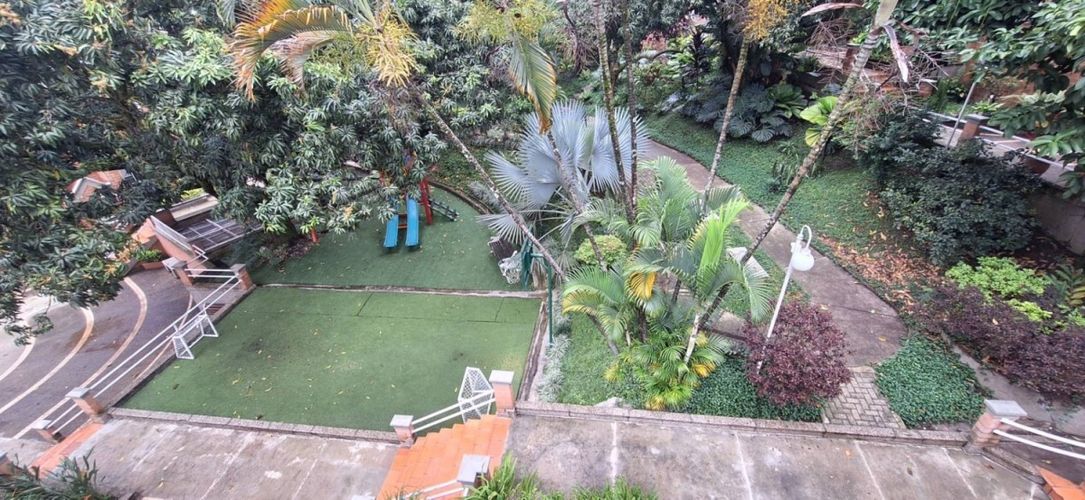 Casa de 3 alcobas en venta en La Frontera, Envigado, 230 m² · foto 23 de 24