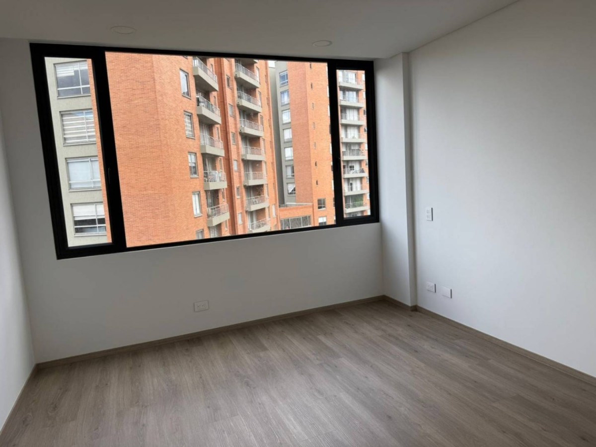Apartamento en venta en Ciudad Salitre, Bogotá · foto 8 de 24