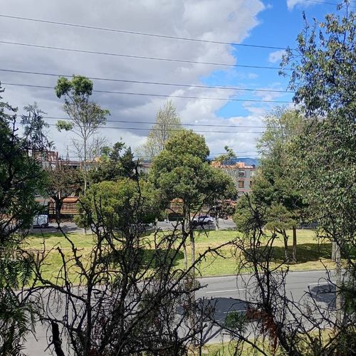 Apartamento de 4 alcobas en venta en Hayuelos, Bogotá, 109 m² · foto 3 de 24