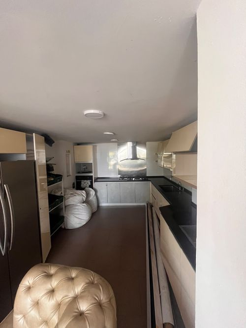 Edificio en arriendo en Cristales, Cali, 718 m² · foto 6 de 17