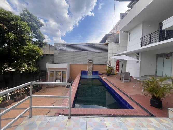 Edificio en arriendo en Cristales, Cali, 718 m² · foto 10 de 17