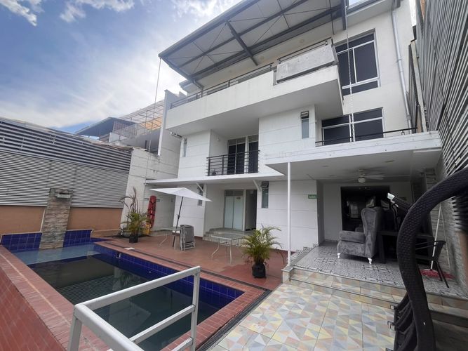 Edificio en arriendo en Cristales, Cali, 718 m² · foto 11 de 17