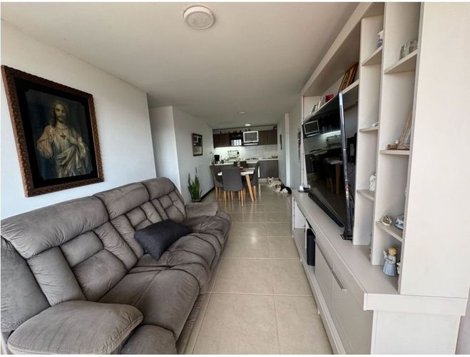 Apartamento de 4 alcobas en venta en Loma De San Jose, Sabaneta, 84 m² · foto 5 de 23