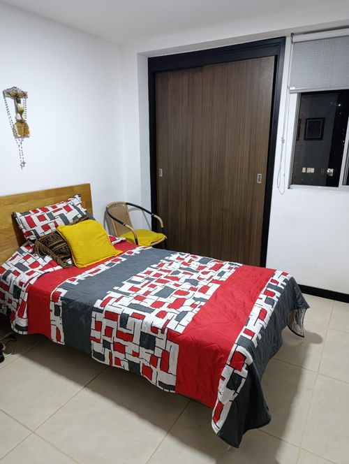 Apartamento de 4 alcobas en venta en Loma De San Jose, Sabaneta, 84 m² · foto 20 de 23