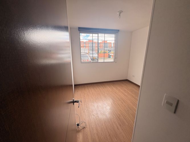Apartamento de 3 alcobas en venta en Parque Residencial Sol Creciente, Mosquera, 75 m² · foto 23 de 24