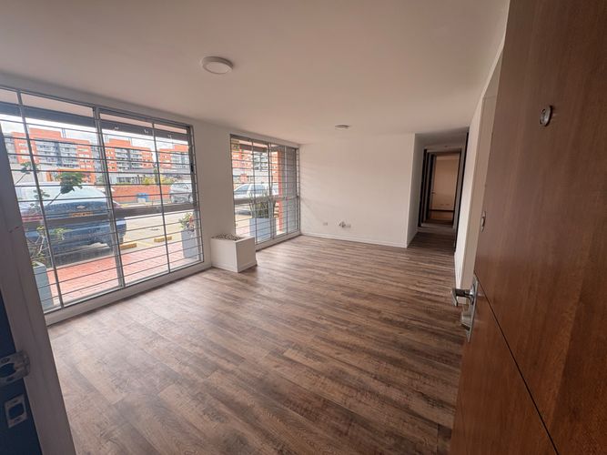 Apartamento de 3 alcobas en venta en Parque Residencial Sol Creciente, Mosquera, 75 m² · foto 9 de 24