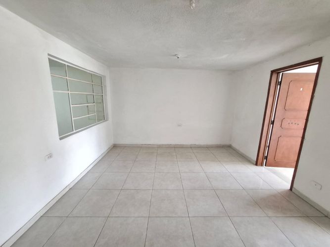 Casa de 4 alcobas en venta en Bosque De Modelia, Bogotá, 187 m² · foto 5 de 13