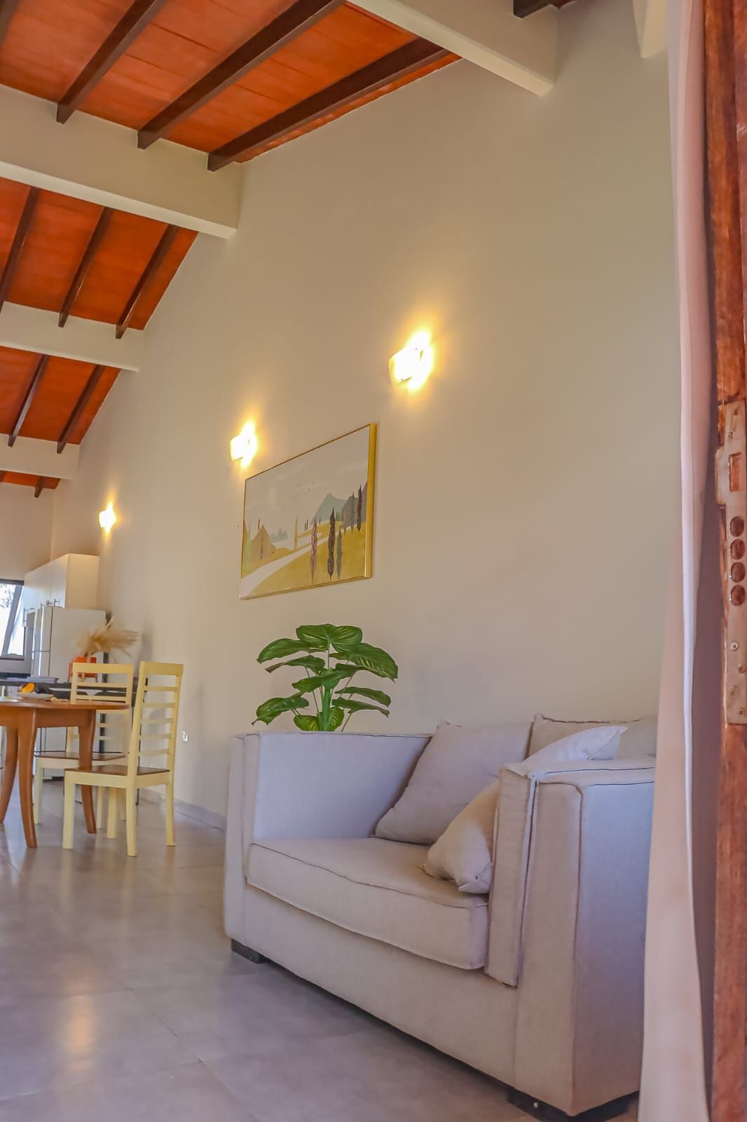 Exclusiva Residencia a Estrenar en el Prestigioso Barrio Sol de América, Villa Elisa: Su Nuevo Hogar de Ensueño. - foto 3