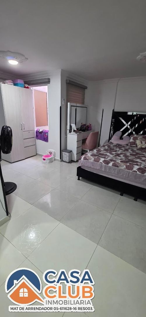 Casa de 4 alcobas en venta en Los Molinos, Piedecuesta, 120 m² · foto 10 de 17