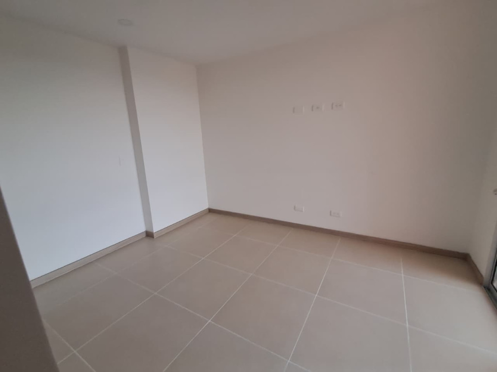 Apartamento en arriendo en Centro, Rionegro · foto 16 de 18