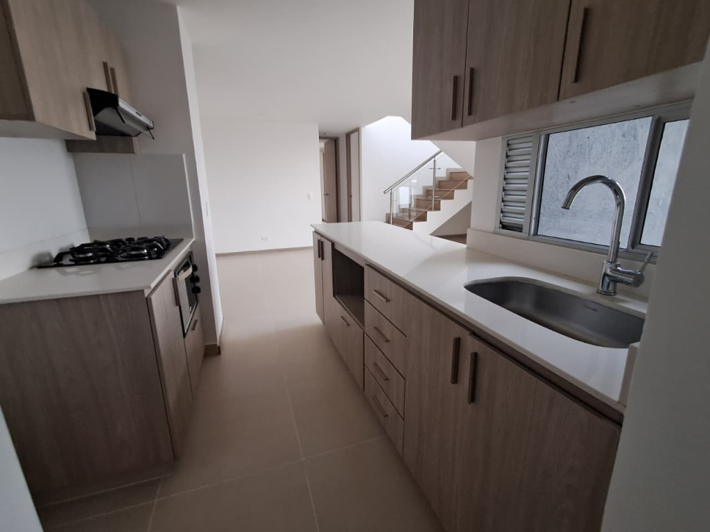 Apartamento en arriendo en Centro, Rionegro · foto 17 de 18