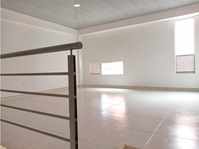 Local en venta en Centro Poblado Pablo Vi, Madrid, 134 m² · foto 6 de 14