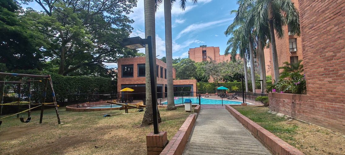 Apartamento de 3 alcobas en venta en El Ingenio, Cali, 107 m² · foto 18 de 20