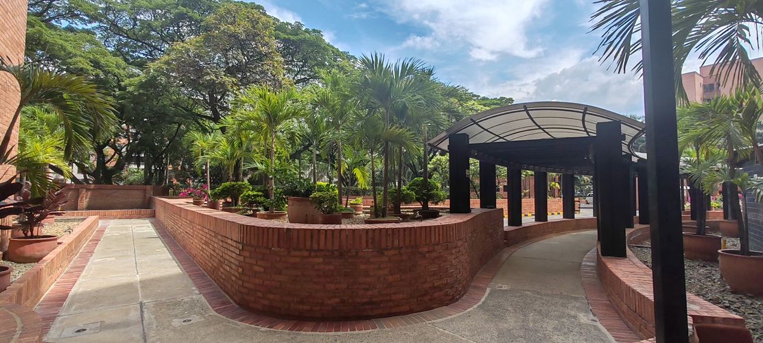 Apartamento de 3 alcobas en venta en El Ingenio, Cali, 107 m² · foto 14 de 20