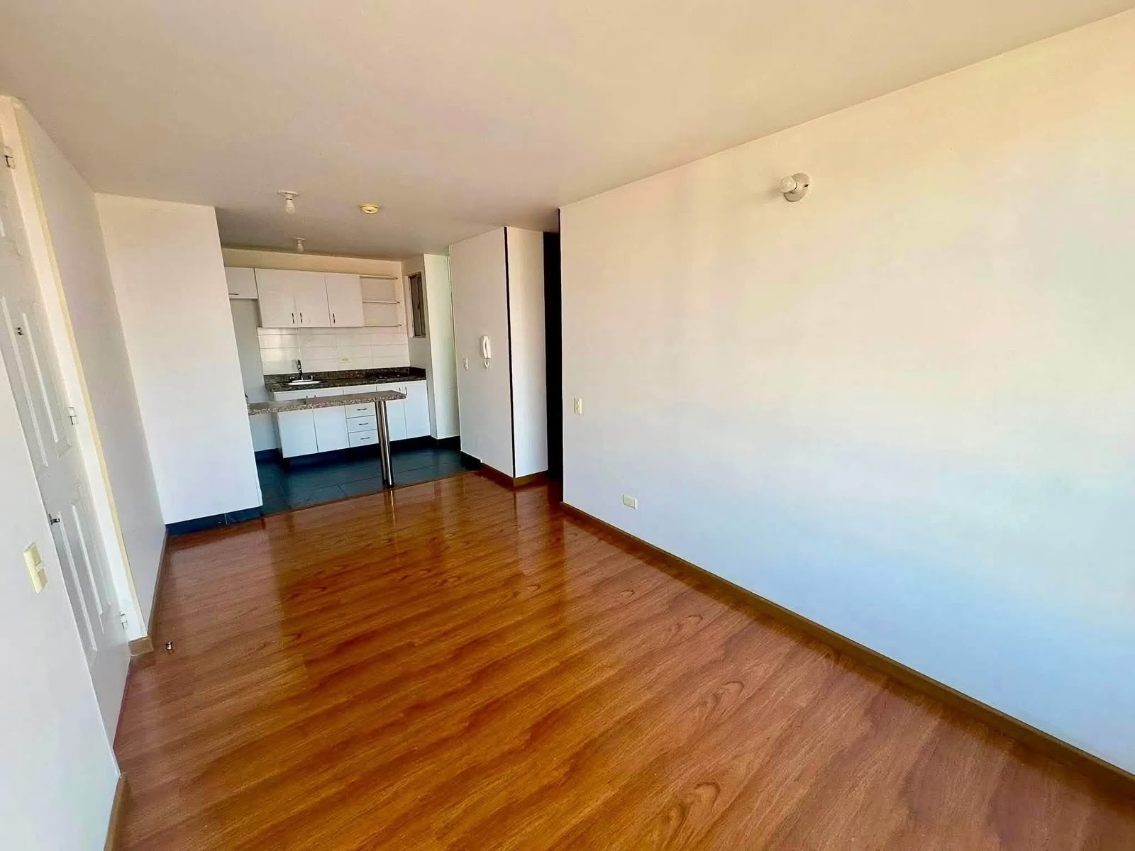 Apartamento en venta en Gran Granada, Bogotá · foto 2 de 12
