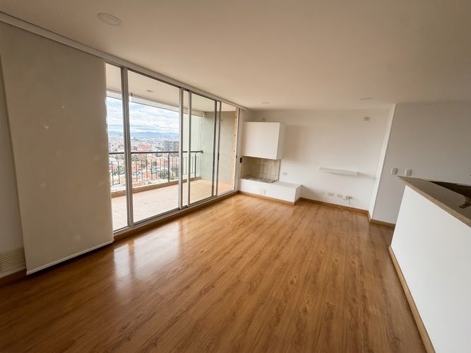 Apartamento de 2 alcobas en venta en Chapinero Alto, Bogotá, 90 m² · foto 4 de 24