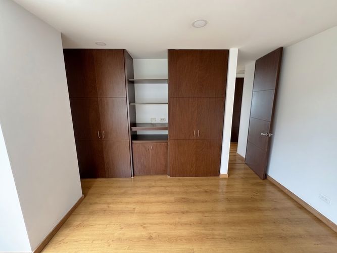 Apartamento de 2 alcobas en venta en Chapinero Alto, Bogotá, 90 m² · foto 10 de 24