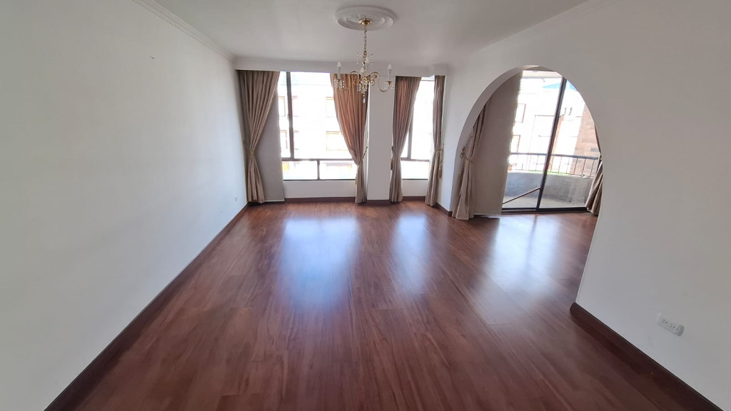 Apartamento en venta en Alhambra, Bogotá · foto 5 de 16