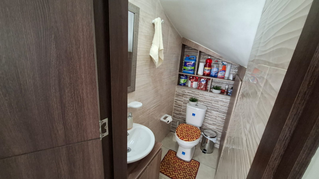 Casa en venta en La Granja, Bogotá · foto 3 de 18