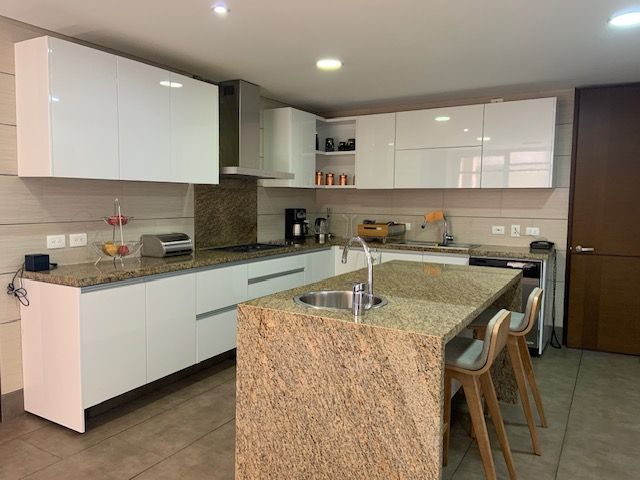Apartamento en venta en El Refugio, Bogotá · foto 6 de 15