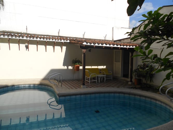 Casa de 4 alcobas en venta en Ciudad Jardin, Cali, 408 m² · foto 3 de 19