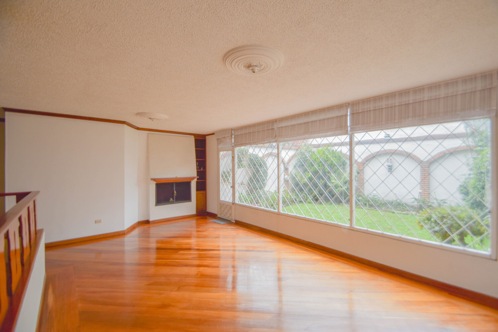 Casa en venta en El Contador, Bogotá · foto 6 de 24