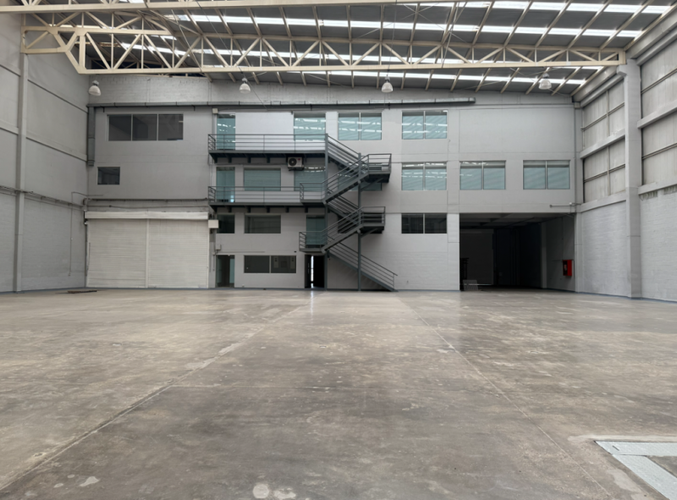Bodega en venta en Siberia, Cota, 2083 m² · foto 2 de 16