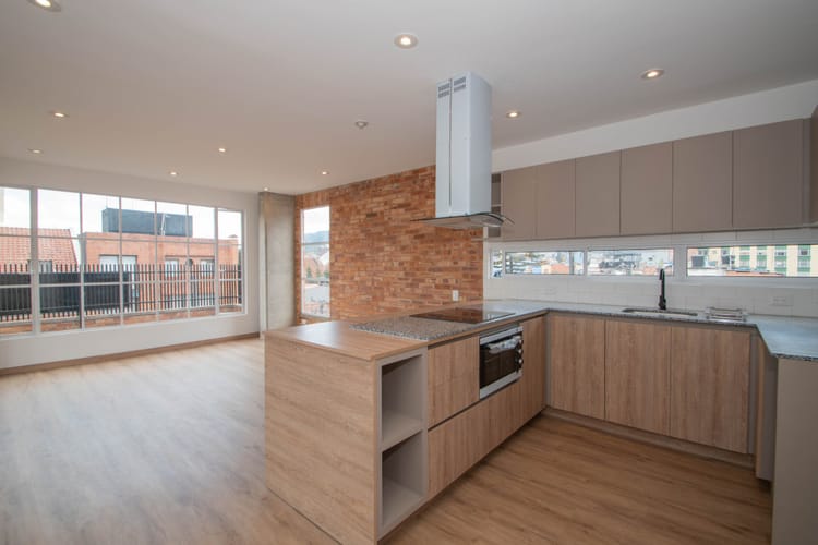 Apartaestudio en venta en La Soledad, Bogotá, 83 m² · foto 2 de 18