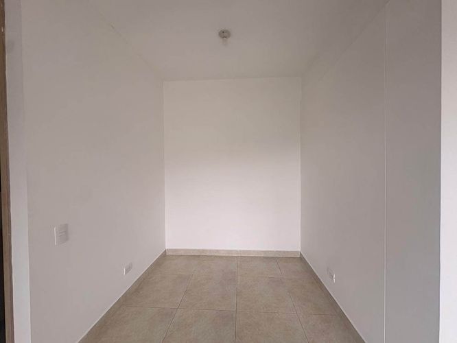 Apartamento de 3 alcobas en venta en Vegas De La Doctora, Sabaneta, 65 m² · foto 9 de 15