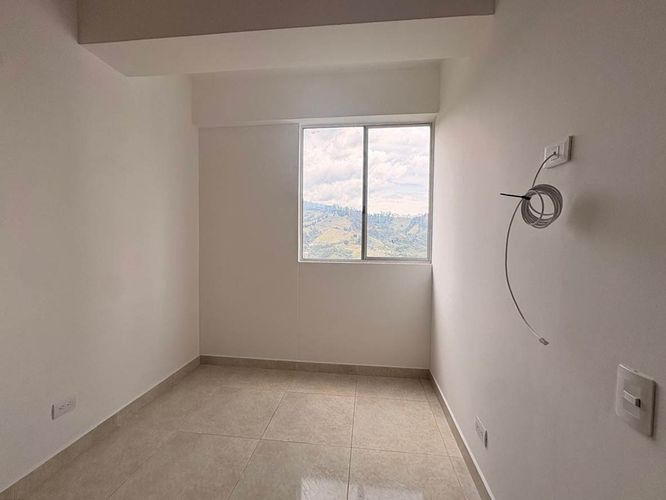 Apartamento de 3 alcobas en venta en Vegas De La Doctora, Sabaneta, 65 m² · foto 13 de 15