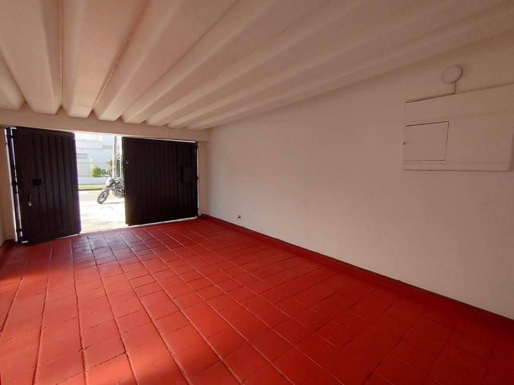 Casa en venta en Modelia, Bogotá · foto 2 de 12