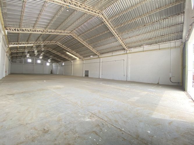 Bodega en arriendo en Modelo, Barranquilla · foto 3 de 15