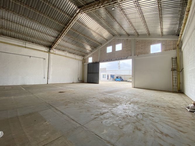 Bodega en arriendo en Modelo, Barranquilla · foto 7 de 15