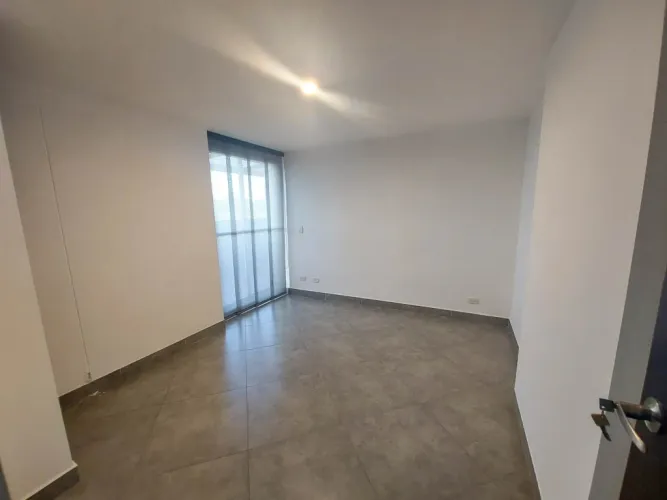 Apartamento de 2 alcobas en arriendo en Los Colegios, Rionegro, 75 m² · foto 10 de 14