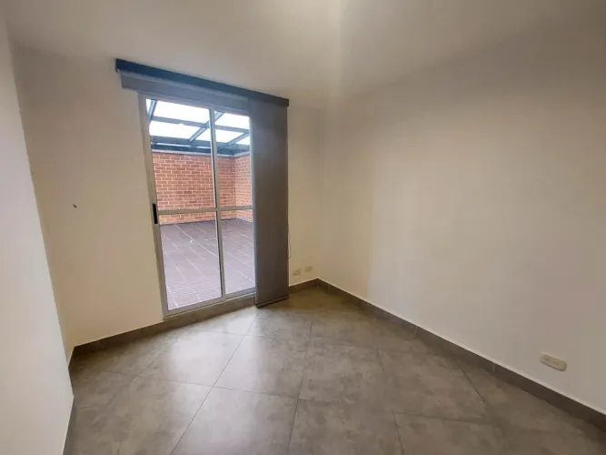 Apartamento de 2 alcobas en arriendo en Los Colegios, Rionegro, 75 m² · foto 12 de 14