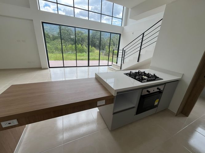 Casa de 3 alcobas en venta en Mesa De Los Santos, Piedecuesta, 743 m² · foto 10 de 17