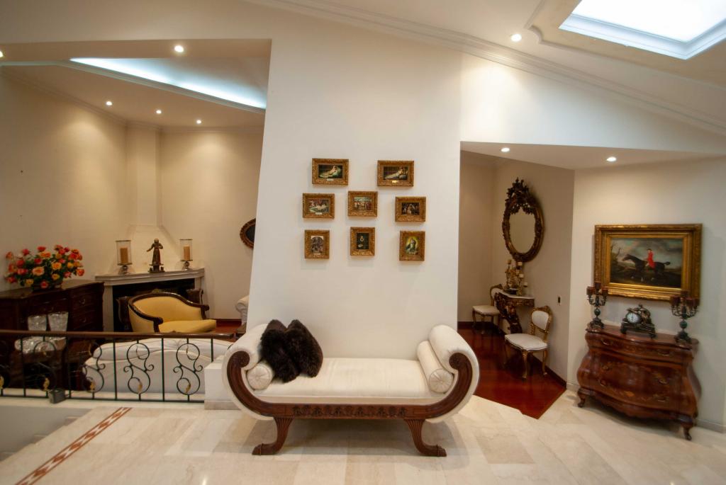 Casa en arriendo en Chicó Alto, Bogotá · foto 19 de 24