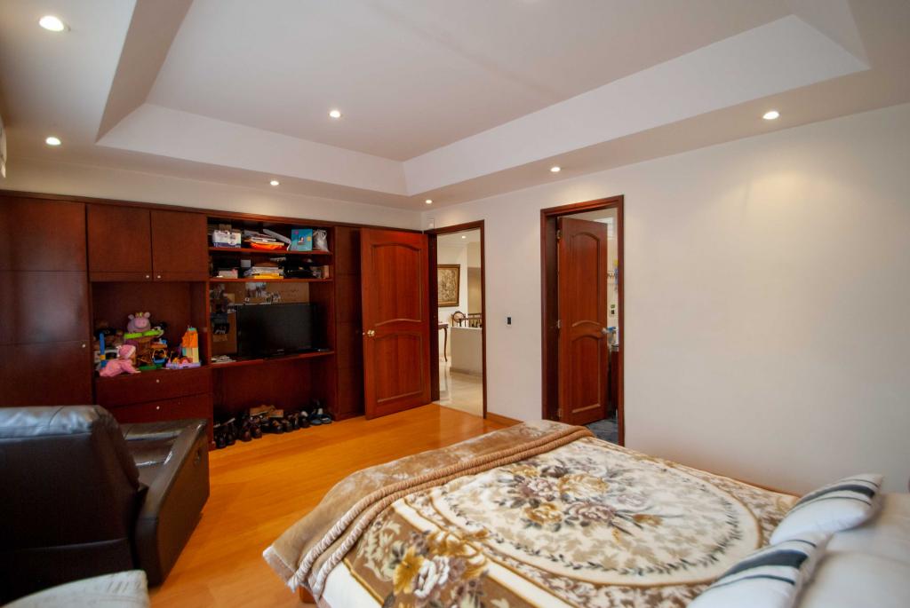 Casa en arriendo en Chicó Alto, Bogotá · foto 23 de 24