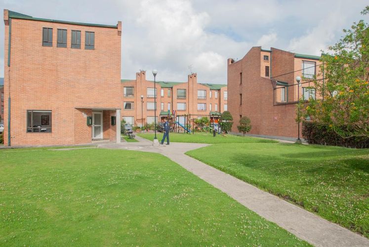 Casa de 3 alcobas en venta en La Liberia, Bogotá, 152 m² · foto 23 de 24