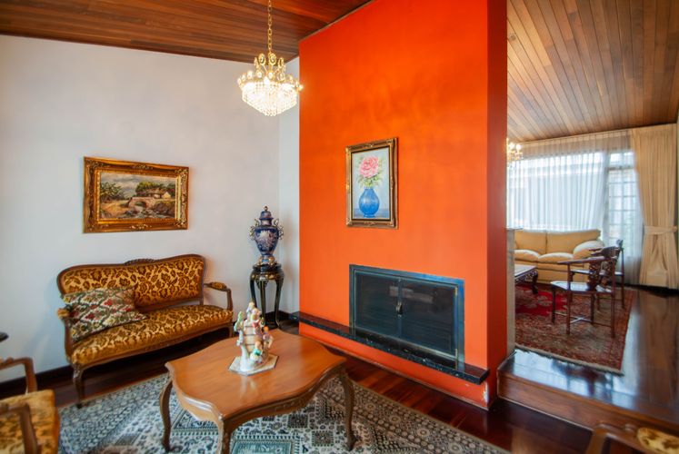 Casa de 5 alcobas en venta en Chicó Alto, Bogotá, 327 m² · foto 4 de 24