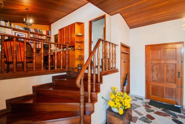 Casa de 5 alcobas en venta en Chicó Alto, Bogotá, 327 m² · foto 6 de 24