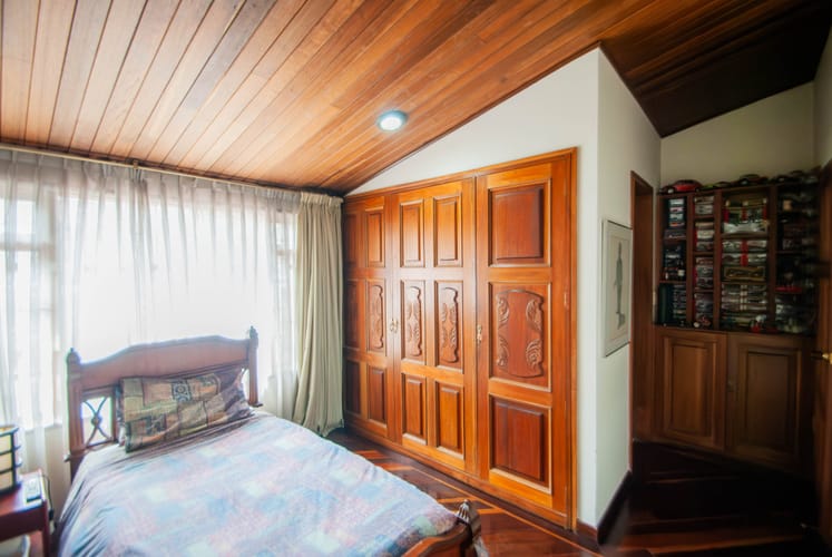 Casa de 5 alcobas en venta en Chicó Alto, Bogotá, 327 m² · foto 20 de 24