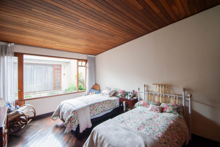Casa de 5 alcobas en venta en Chicó Alto, Bogotá, 327 m² · foto 21 de 24