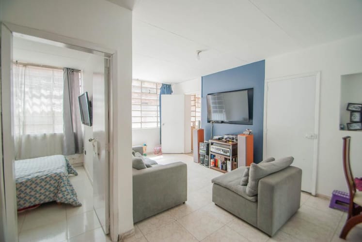 Casa de 6 alcobas en venta en Salazar Gomez, Bogotá, 410 m² · foto 7 de 24