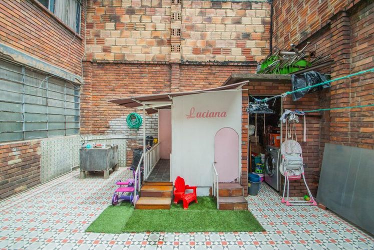 Casa de 6 alcobas en venta en Salazar Gomez, Bogotá, 410 m² · foto 12 de 24