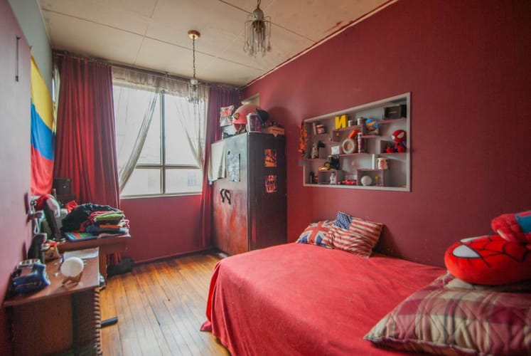 Casa de 6 alcobas en venta en Salazar Gomez, Bogotá, 410 m² · foto 23 de 24