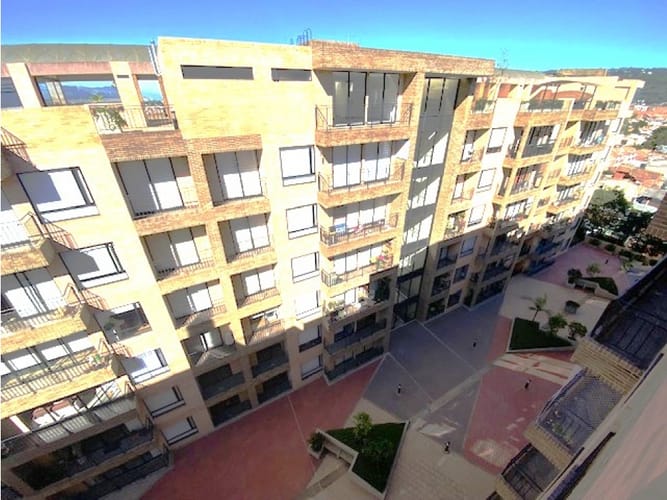 Apartaestudio en venta en Laura Vicuña, Chía, 60 m² · foto 2 de 24